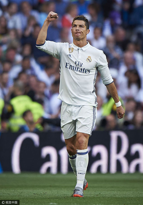 LPL新王登基成功，BLG迎来巨大考验，最佳阵容公开，AL共四人入选