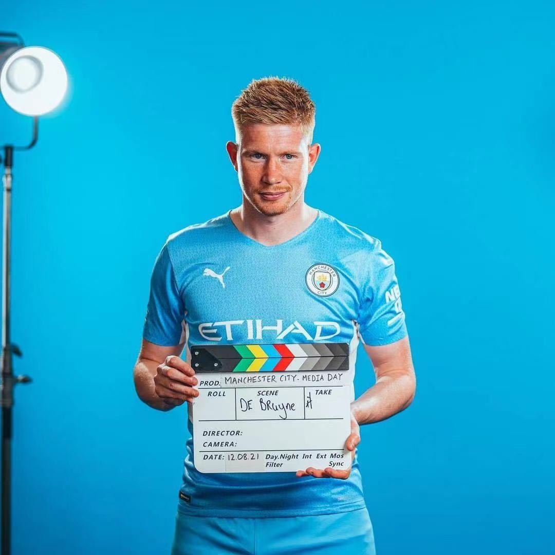 羽毛球：天王杯国际公开赛开赛